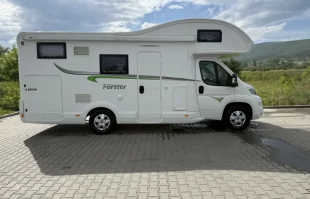 Кемпер под наем –  Citroen Campervan